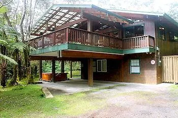 Hale Mauna Loa Upper Level With Shared Hot Tub Volcano Ferienhaus