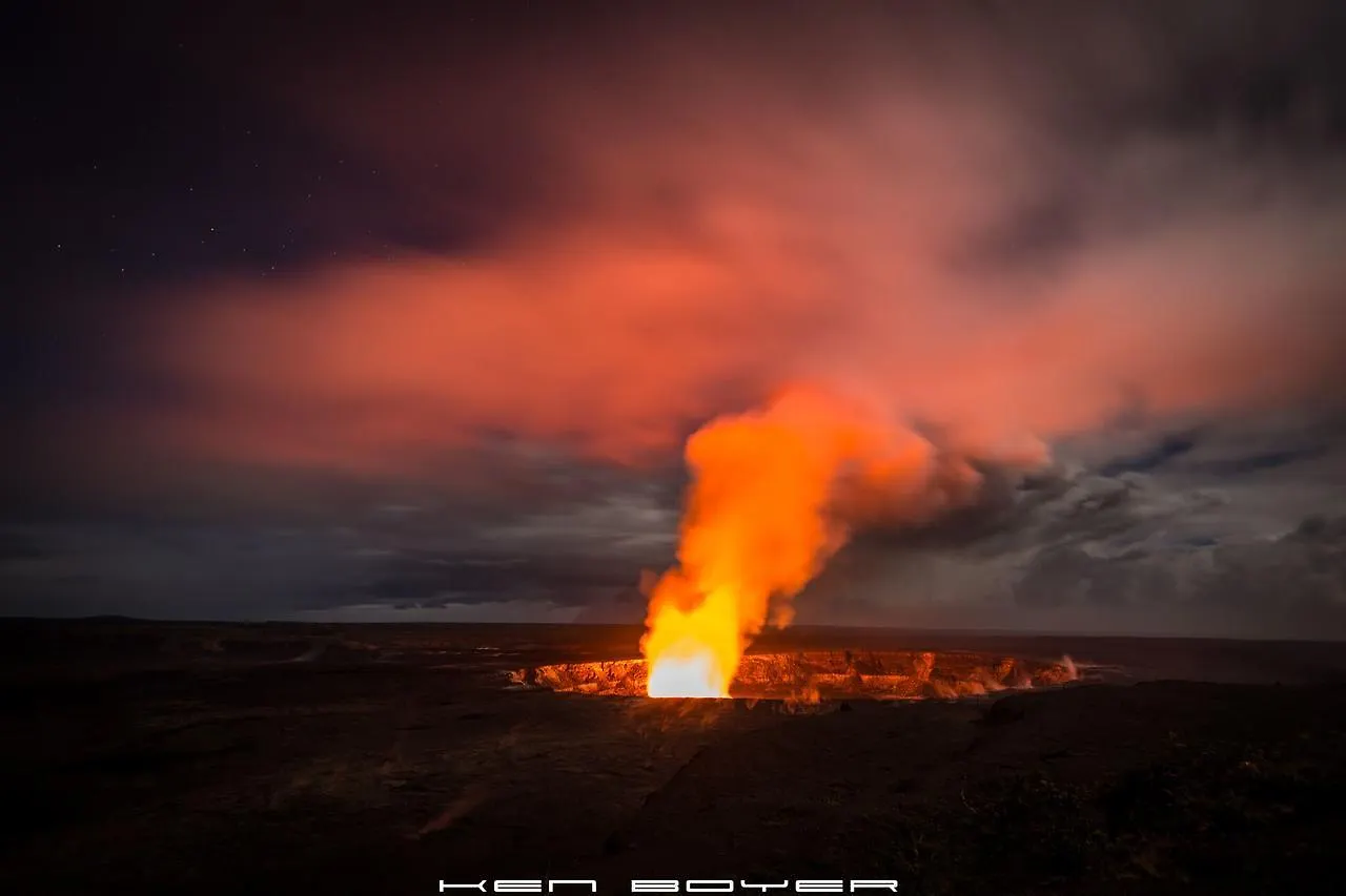 Hale Mauna Loa Upper Level With Shared Hot Tub 0*, Volcano
